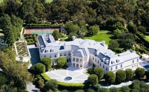 Candy Spelling’s Bel Air mansion worth $150 Million | Celebrity Cribs